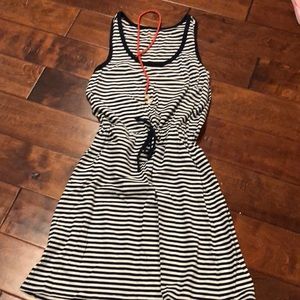 🎈Navy striped dress🎈